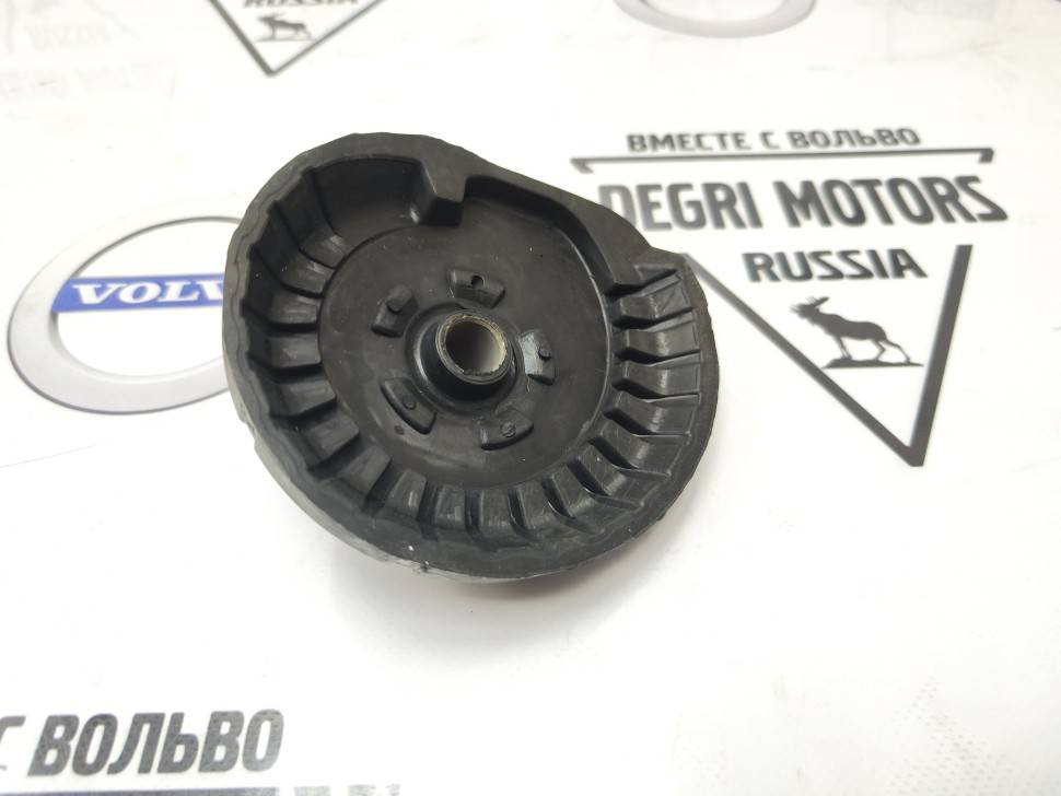 Верхняя опора передней пружины \\ VOLVO S60, S80, XC70, XC90 \\ Усиленная \\ SW-Parts SW30683637