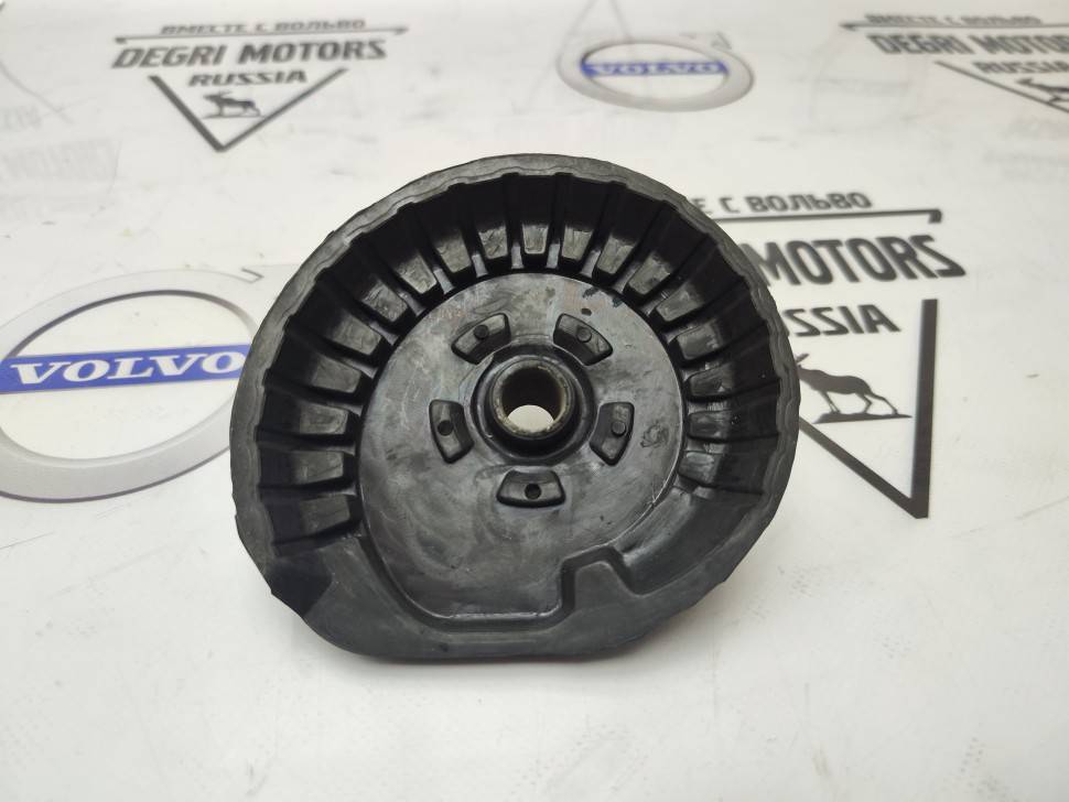 Верхняя опора передней пружины \\ VOLVO S60, S80, XC70, XC90 \\ Усиленная \\ SW-Parts SW30683637