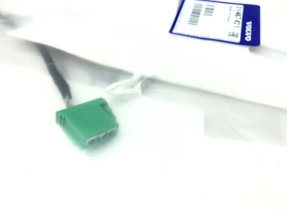 Элемент подогрева подушки переднего сиденья VOLVO V40 cross country \\ VOLVO Original 31467421