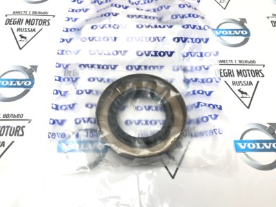 Сальник привода заднего моста 28x48x14 VOLVO S60 II, S80 II, XC60, XC70 II \\ VOLVO Original 31325268