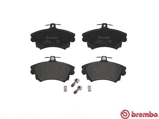 Тормозные колодки передние VOLVO S40 I,V40 \\ 1998-2003 \\ BREMBO P86017