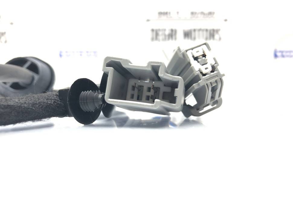 Жгут проводов крышки багажника Volvo S60 \\ VOLVO Original 30773915