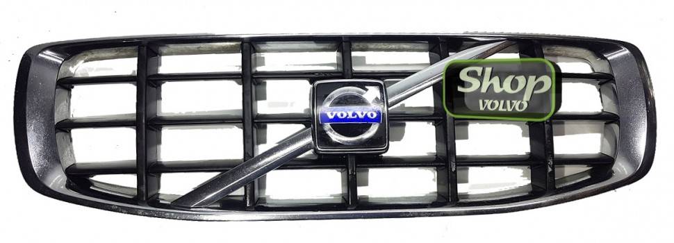 Решетка радиатора с эмблемой Вольво ХС70 II \\ CH -47500 \\ VOLVO Original 30678682
