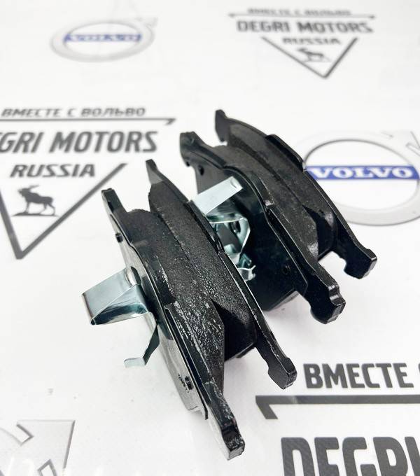 Тормозные колодки передние VOLVO XC90 17.5&#039;&#039; \\ FERODO FDB1631