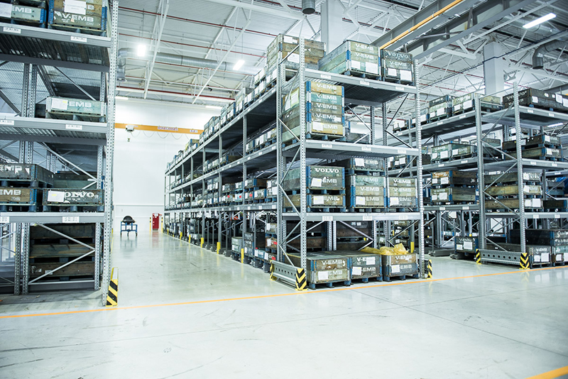 Собственный склад запчастей [Вольво]
