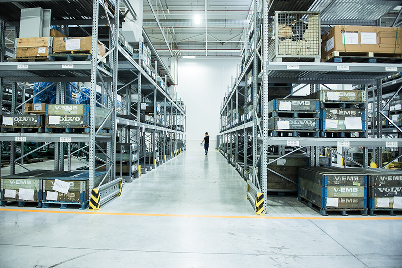 Собственный склад запчастей [Вольво]